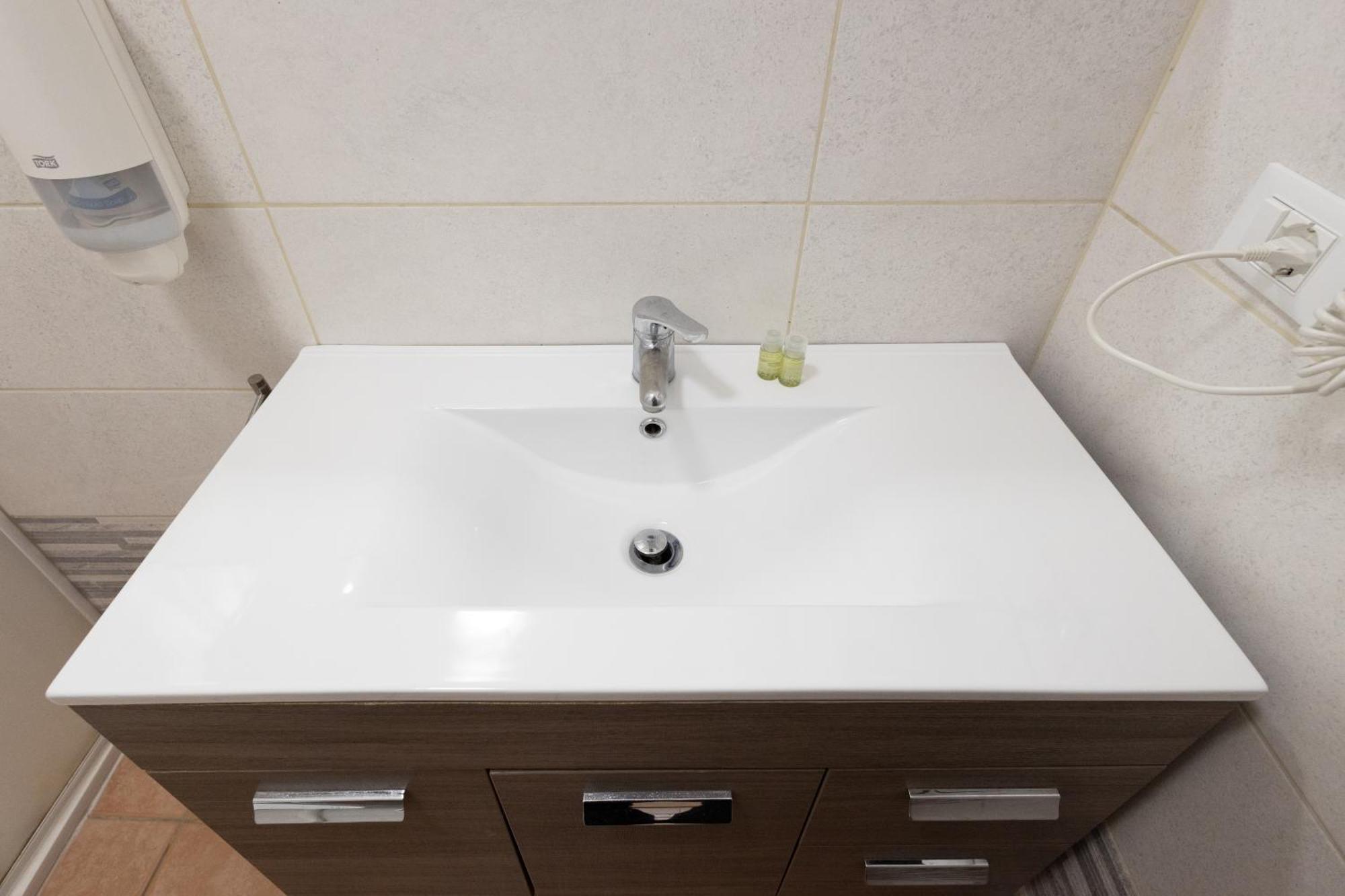 Tourist House Bologna Pratellino - Self Check-In Apartment Ngoại thất bức ảnh